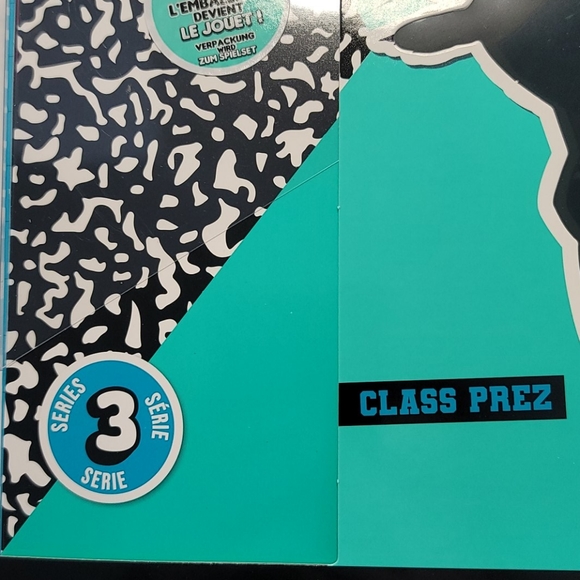 LOL OMG Class Prez - Picture 2 of 4